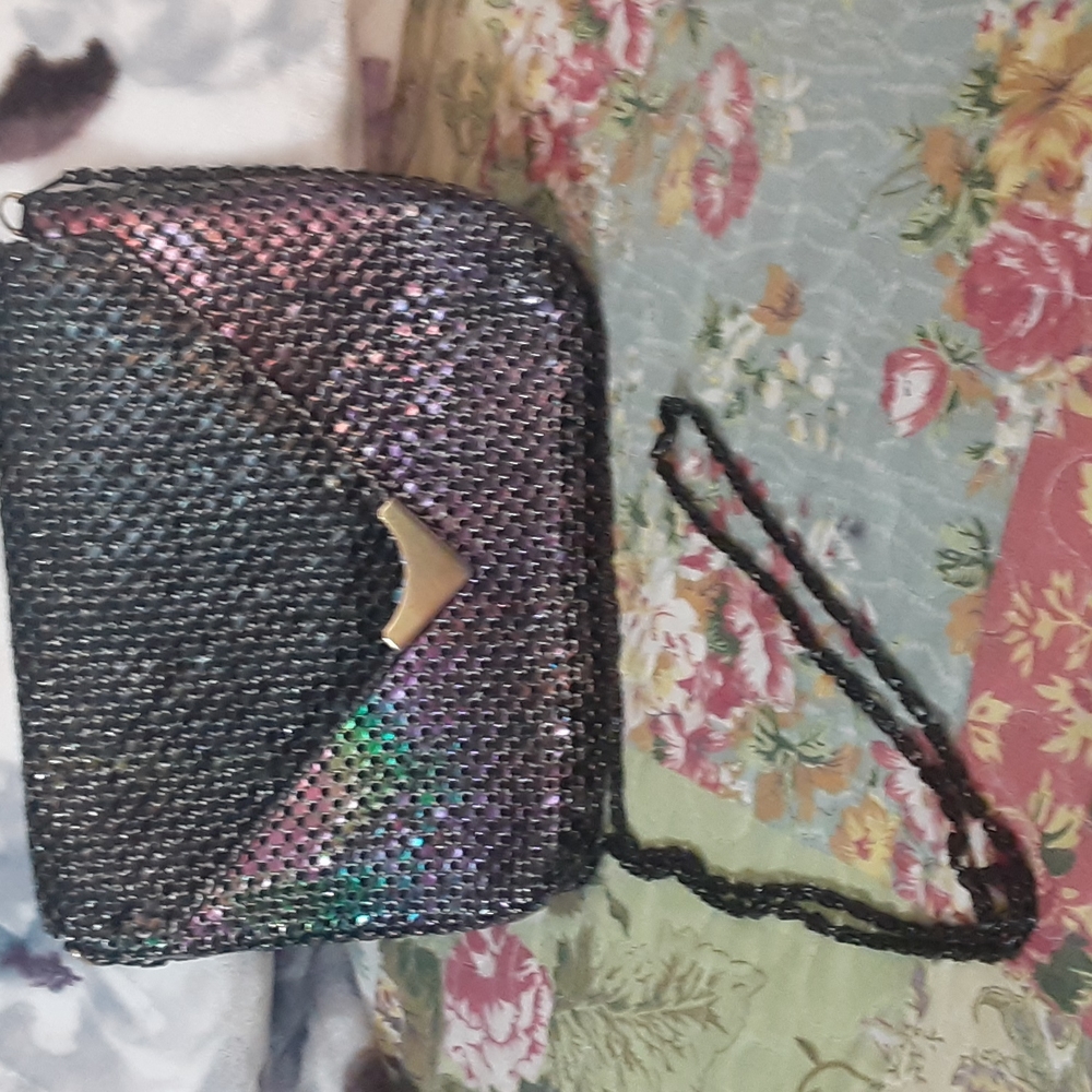 apri purse or clutch